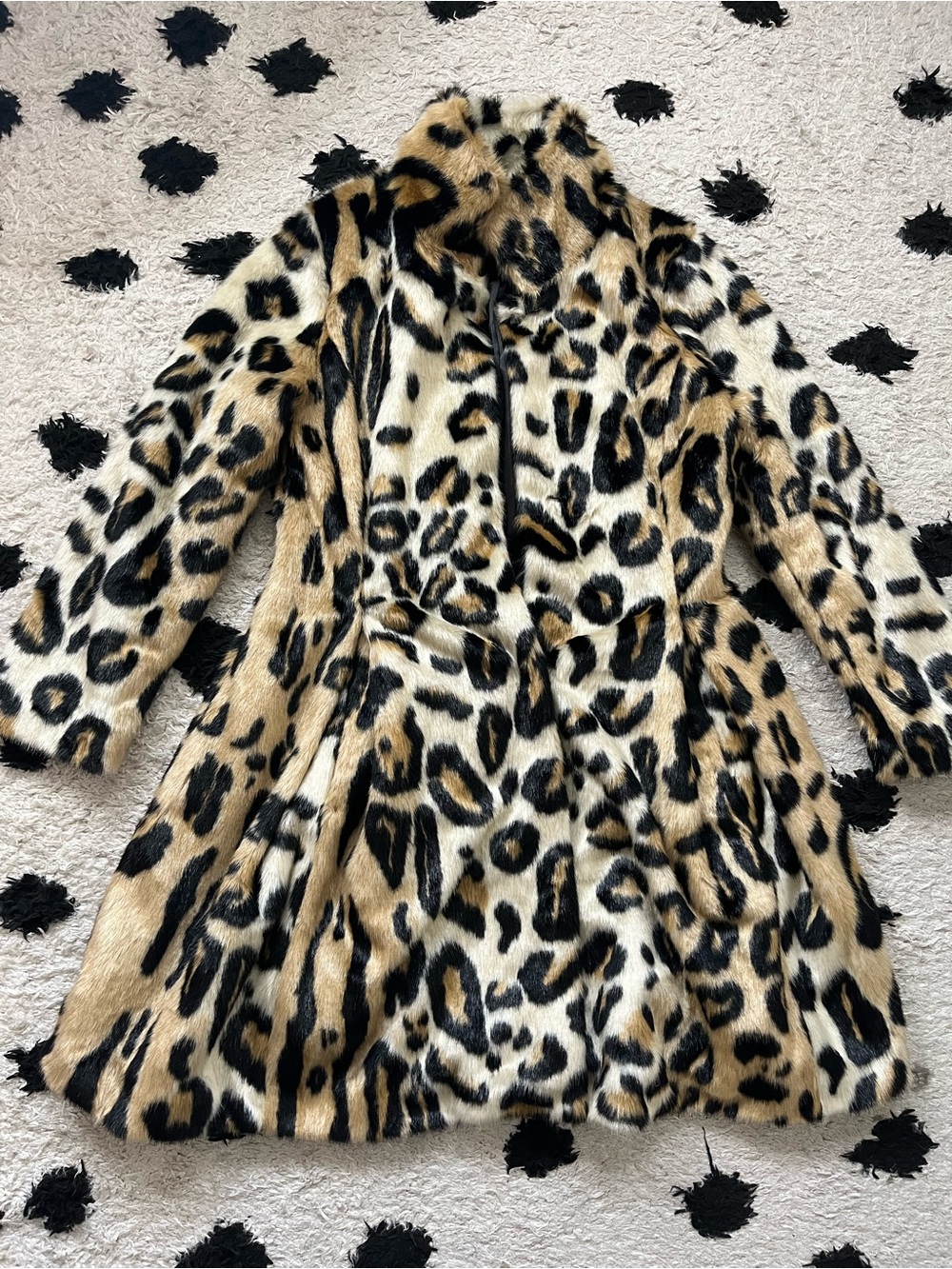 Donna Sayer’s Fabulous Furs size S Leopard Print Faux Fur Coat Beige/Black